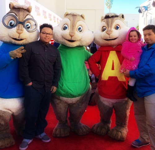 mrs kathy king jj king houstin king and joy at the red carpet premiere of alvin and the chipmunks road chips
