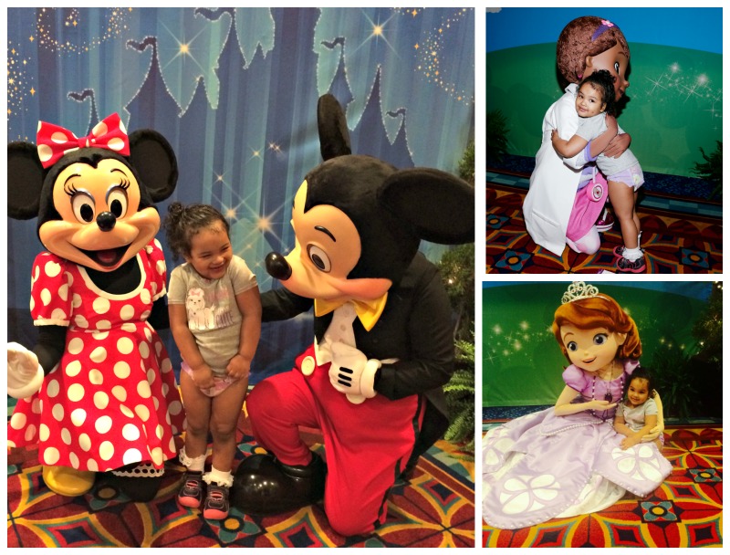 Joys magjic moment with her special disney friends