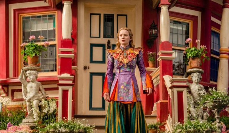 5 Fun Facts from the cast of ALICE THROUGH THE LOOKING GLASS #ThroughTheLookingGlass