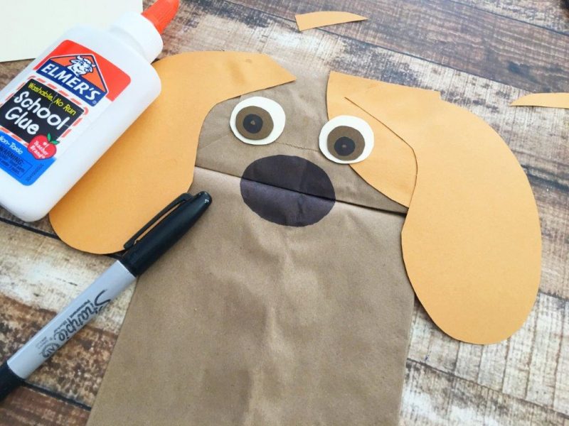 The Secret Life of Pets Birthday Party Idea Max Paper Bag Craft STEP 3