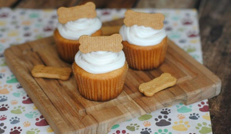 Dog Biscuit Cupcakes Recipe #TheSecretLifeofPets