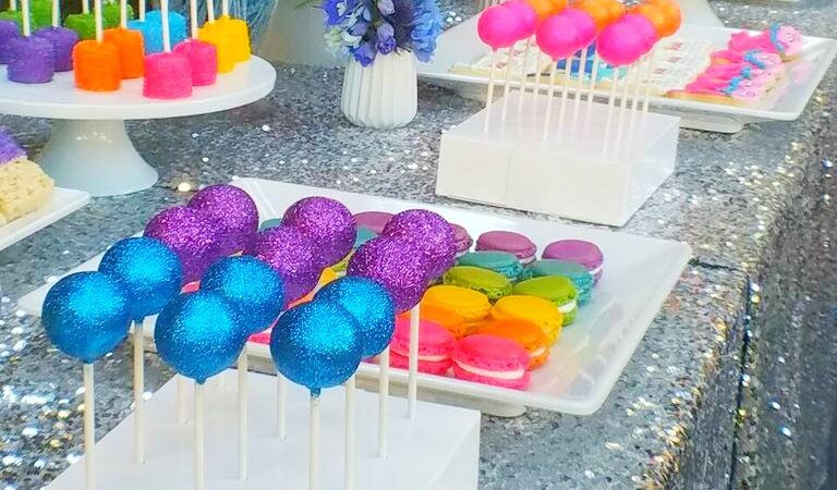 DREAMWORKS TROLLS: THE BEAT GOES ON Birthday Party Candy or Dessert Table Ideas
