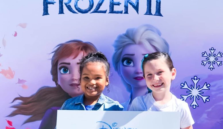 2019 Holiday Gift Guide #2: Osmo Super Studio! Disney’s Frozen 2.