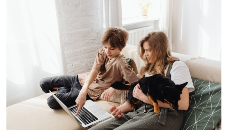 How Moms Can Help Teens Think Beyond the Traditional College Path