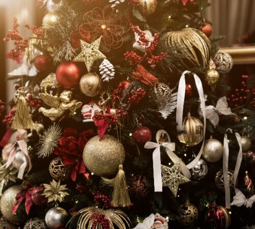 How To Refresh the House Before the Holiday Season