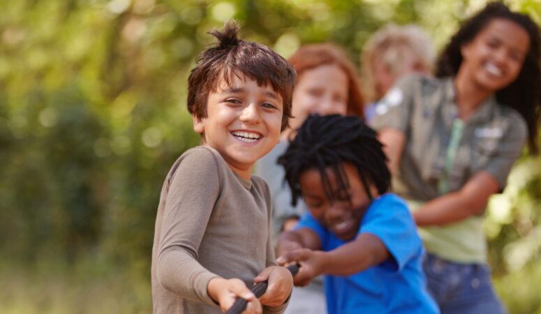 What To Consider Before Signing Kids Up for Camp